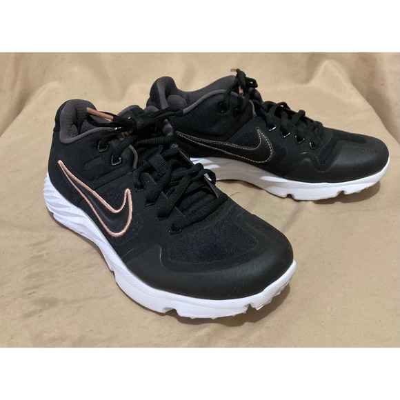 women's alpha huarache elite 2 turf